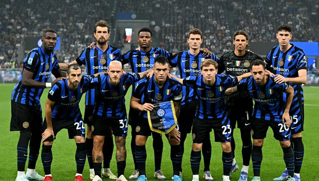 موعد حسم لقب الدوري الإيطالي بين نابولي وإنتر ميلان