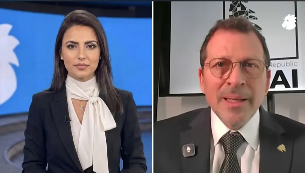 المذيعة الرقمية لـ"النهار"  نور تحاور وزير الذكاء الاصطناعي اللبناني