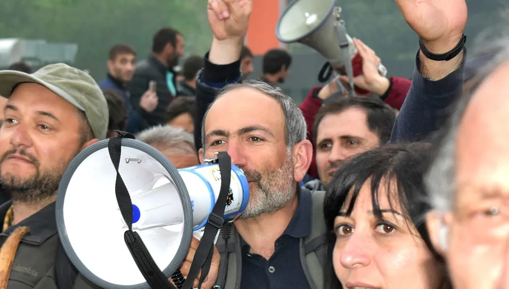 نيكول باشينيان يفكك نفوذ الشتات