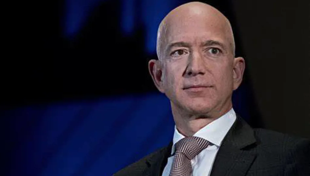 جيف بيزوس يدخل السّباق ويطلق شركة ناشئة للذّكاء الاصطناعي