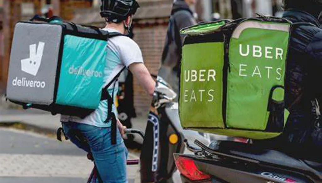 تسابق منصّات التوصيل: هل يضع الذكاء الاصطناعي حياة السائقين على المحك؟