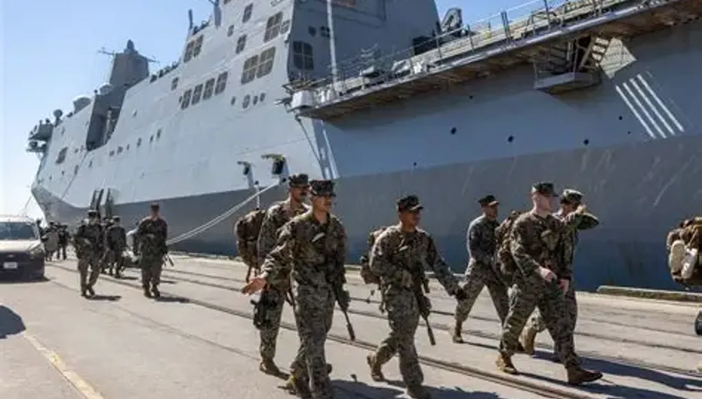 Les Marines se dirigent vers le golfe Persique alors que les États-Unis envisagent l'occupation de l'île de Kharg