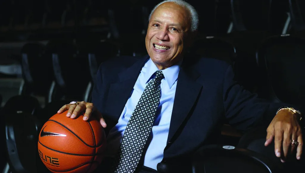 رحيل أسطورة كرة السلة: ليني ويلكنز يودع الحياة بعد إرث طويل