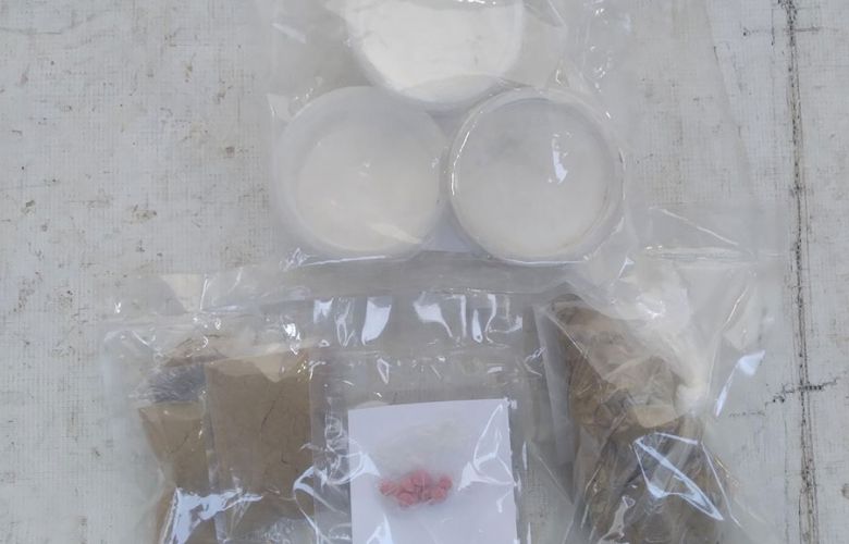 صورة للمضبوطات (الجيش اللبناني).