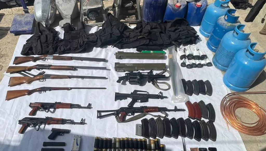 مداهمات للجيش اللبناني في بعلبك وعكار وصبرا: توقيف 9 أشخاص بينهم أحد أخطر المطلوبين