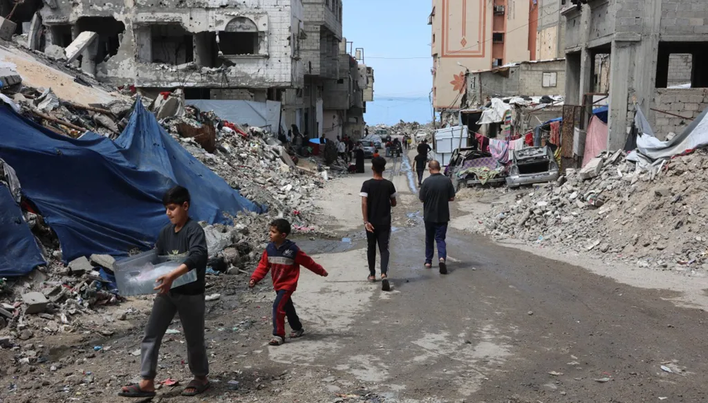  صحة غزة: ارتفاع عدد الضحايا في غزة إلى 921 منذ استئناف إسرائيل ضرباتها