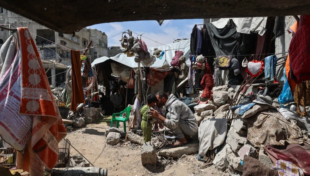 الصليب الأحمر: العمليات الإنسانية في غزة على وشك الانهيار التام