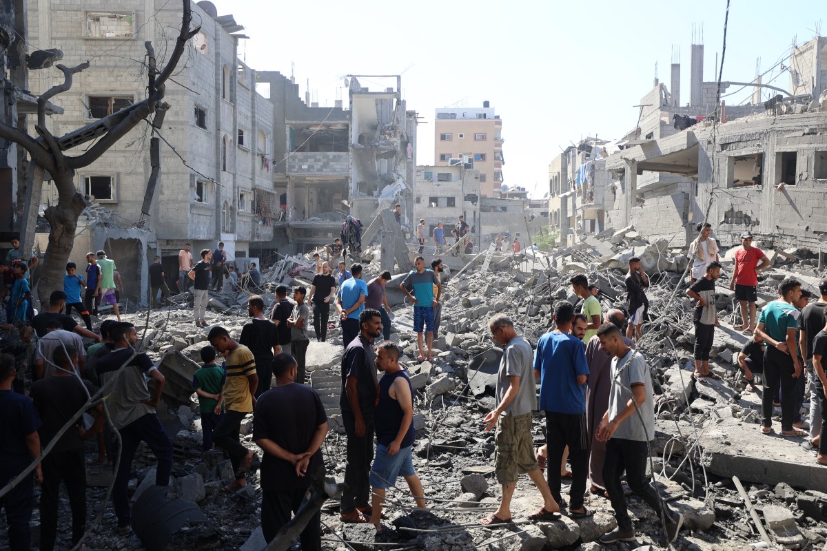 دمار هائل جراء الغارات الإسرائيلية على غزة (أ ف ب)