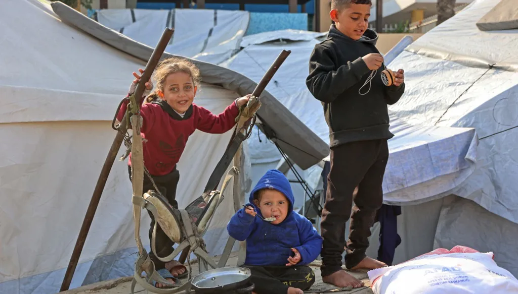 إعلام إسرائيلي: الاتفاق على 90% من تفاصيل اتفاق وقف ‏إطلاق في غزة