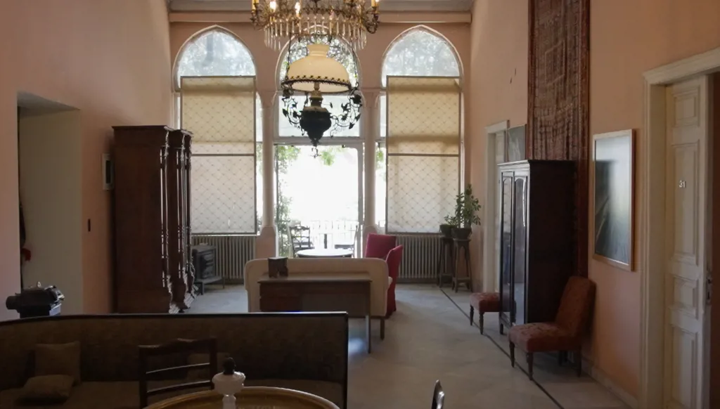 At Hotel Palmyra –Steps from Baalbek’s ruins– The golden age persists