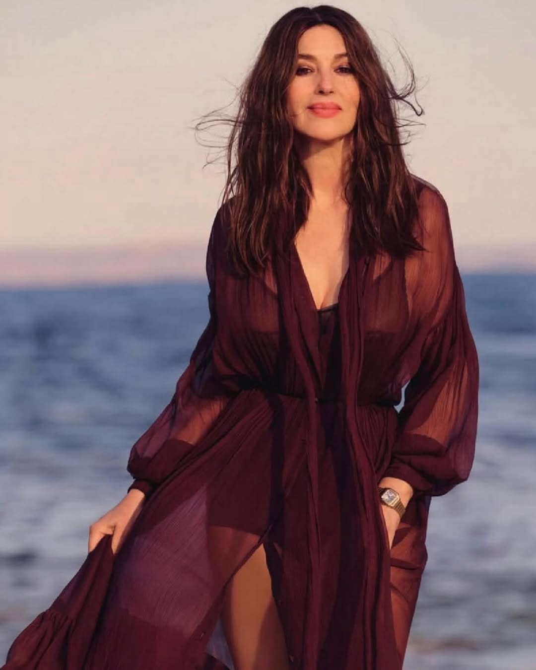 حياة مونيكا بيلوتشي بالتفصيل (انستغرام)