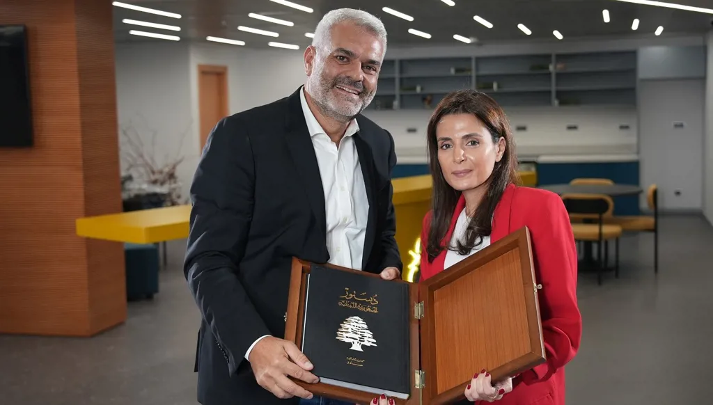 راني صادر في "بودكاستمع نايلة": خمسة أجيال تصون الحَرف والفِكر (فيديو)