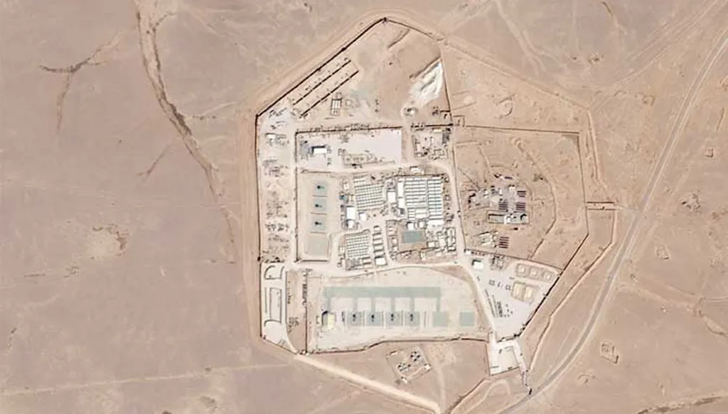 "سنتكوم": انسحابنا من قاعدة التنف "مدروس ومنظّم"... والضغط على "داعش" مستمر