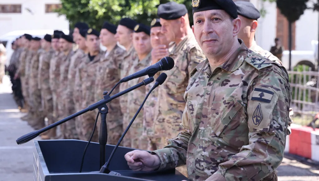 قائد الجيش يقدِّم التعازي في طرابلس ويعد باستعادة كل شبر احتلّته إسرائيل من الأرض
