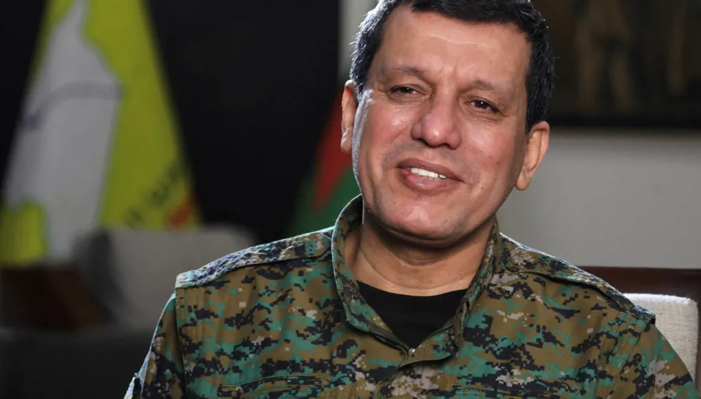 أنباء متضارية حول وصول قائد "قسد" إلى دمشق لإجراء محادثات