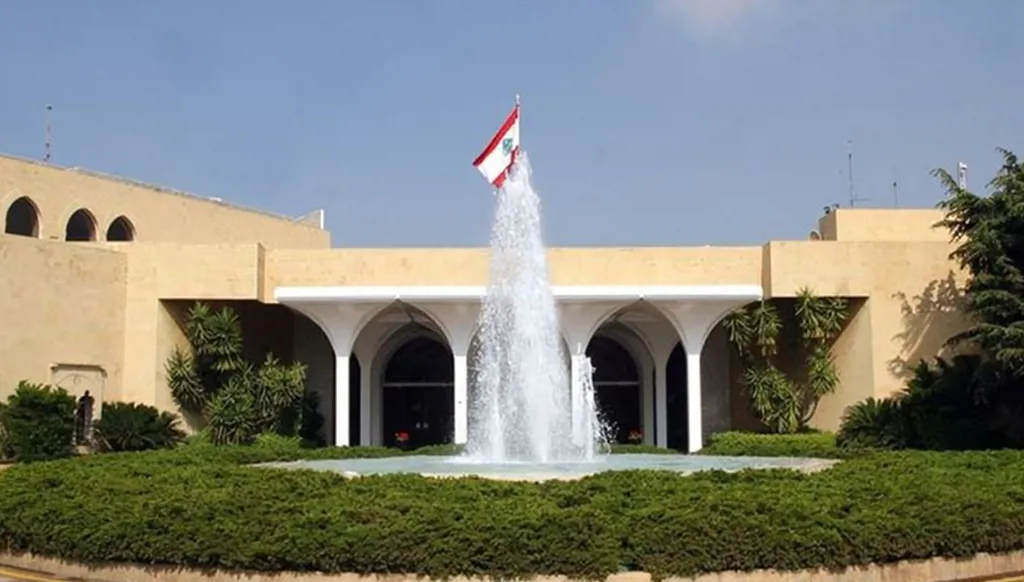 بالفيديو - "السجاد الأحمر" أصبح جاهزاً في قصر بعبدا