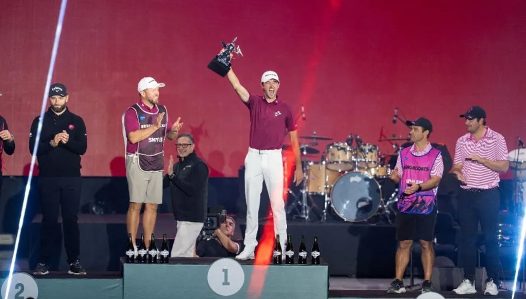 الأسترالي إلفيس سمايلي يتوّج بلقب بطولة "ليف غولف" الرياض 2026