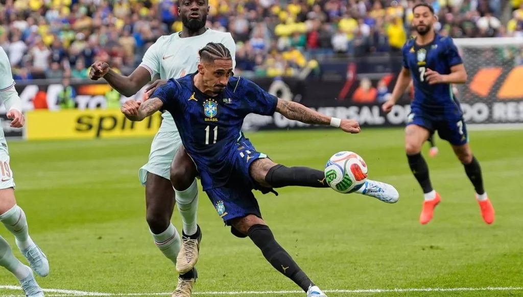 ضحايا تحت "عَلَم البلاد"... عندما تسرق الودّيات أحلام الأندية في شهر الحسم