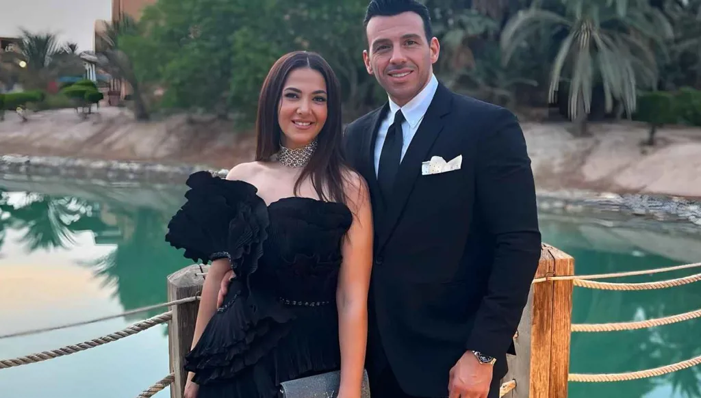 رامي رضوان يهاجم صفحات بعد شائعة طلاقه من دنيا سمير غانم