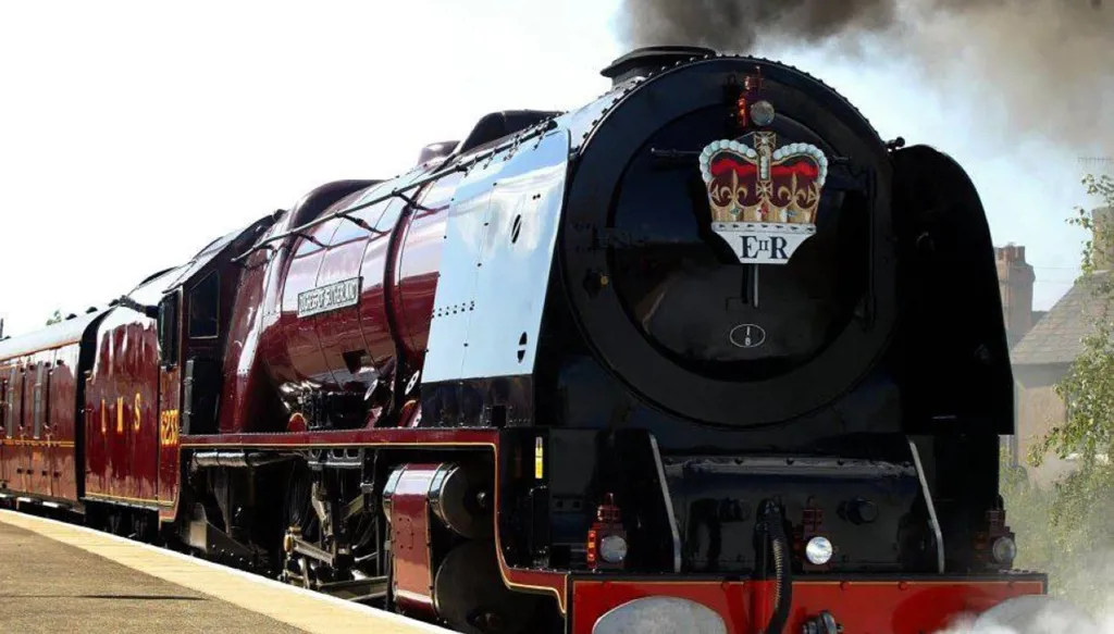 بعد 150 عاماً... العائلة المالكة البريطانية تتخلّى قريباً عن قطارها