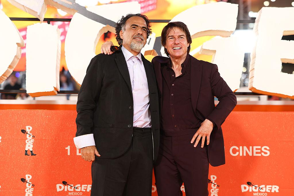 توم كروز في مشهد من فيلم Digger للمخرج أليخاندرو غونزاليس إيناريتو. (Warner Bros. Pictures)