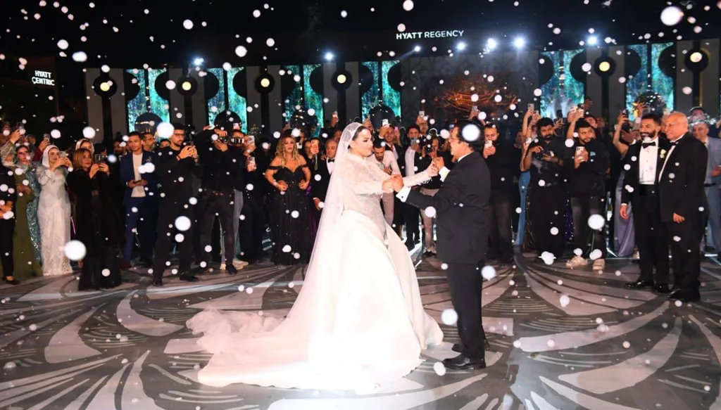 رقص محمد هنيدي مع ابنته (سوشيال ميديا)