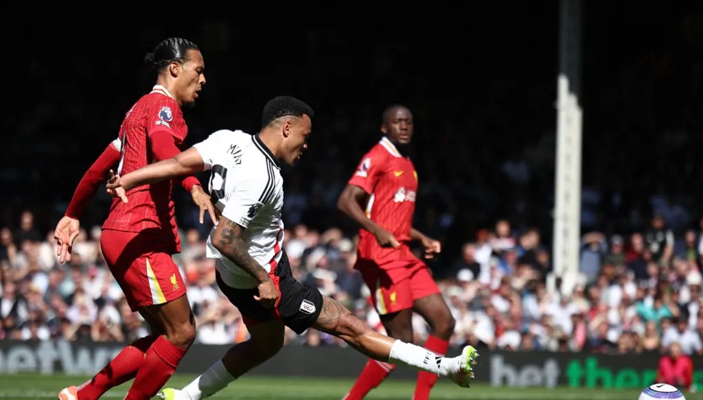 ليفربول يسقط أمام فولهام... وساوثمبتون أول الهابطين