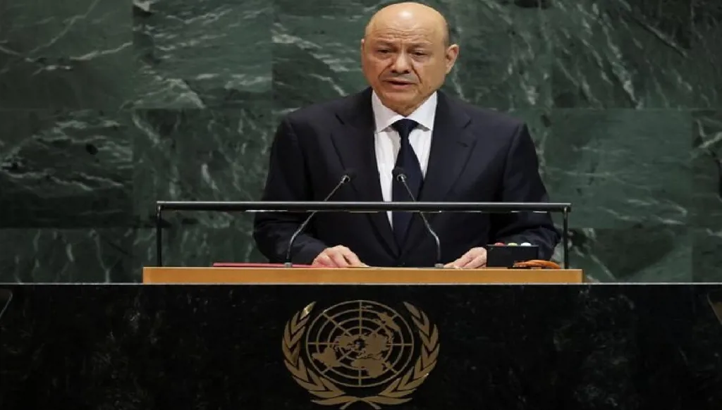 العليمي يدعو إلى الانضمام للقوات المسلحة لمواجهة الحوثيين