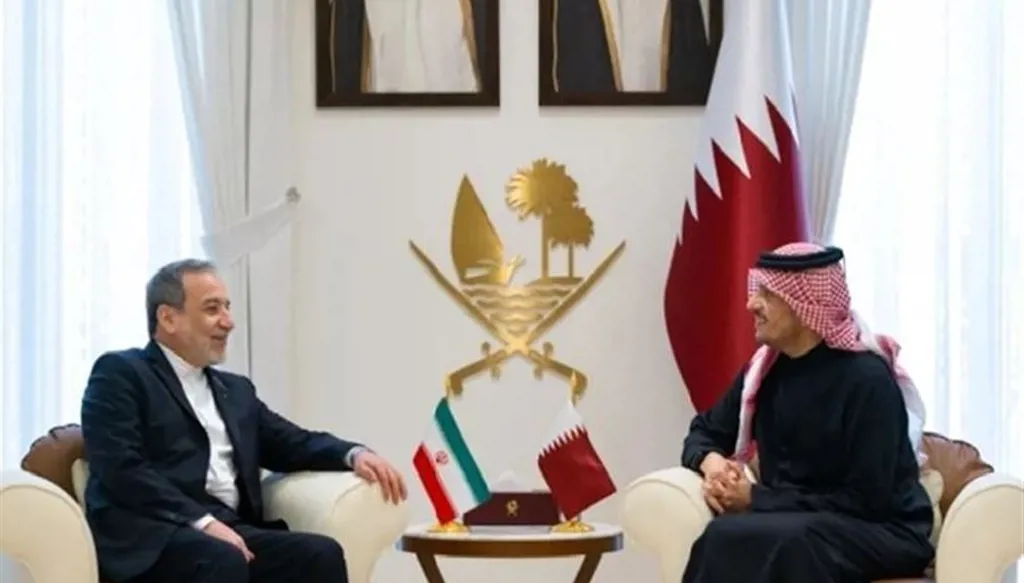 رئيس وزراء قطر يبحث مع وزير الخارجية الإيراني جهود الوساطة بين واشنطن وطهران وتطورات لبنان