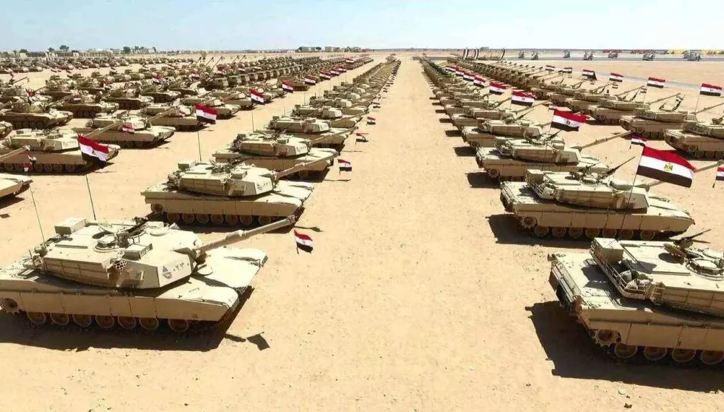 سعي مصر الى تطوير صناعاتها الدفاعية وخياراتها في مصادر التكنولوجيا وعواقبها المحتملة
