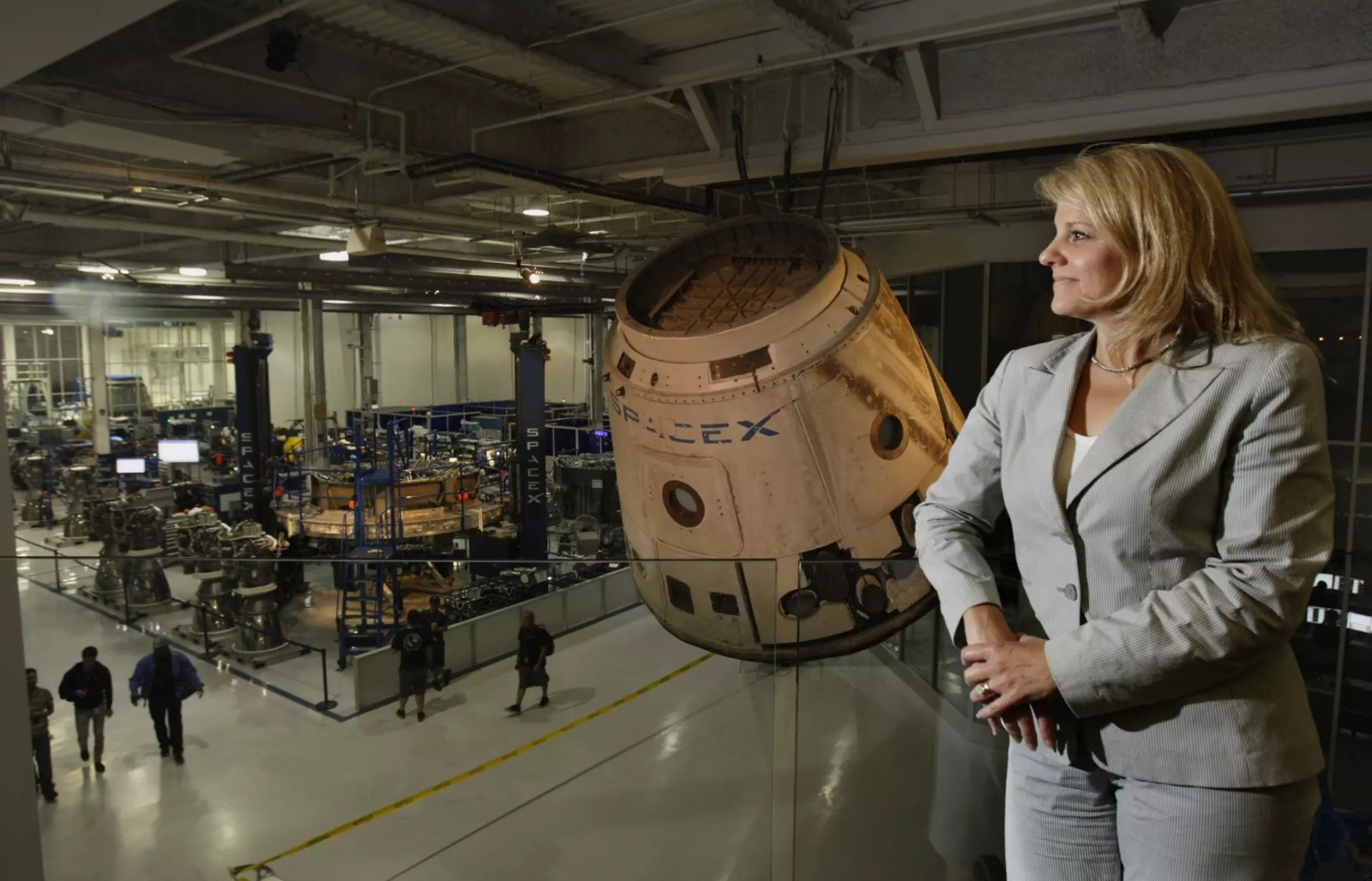رئيسة شركة سبيس إكس غوين شوتويل (لوس أنجليس تايمز)