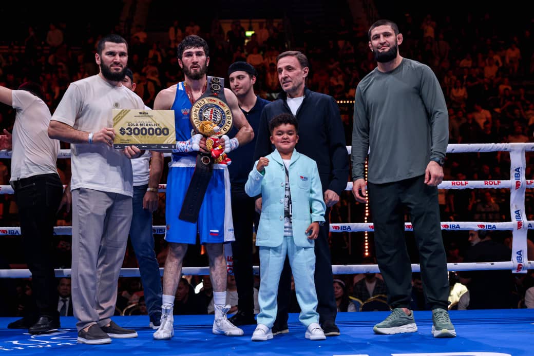 روسيا تتصدّر قائمة الميداليات.