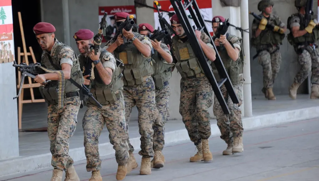 Hezbollah : quarante ans de bataille des perceptions face à l’armée libanaise