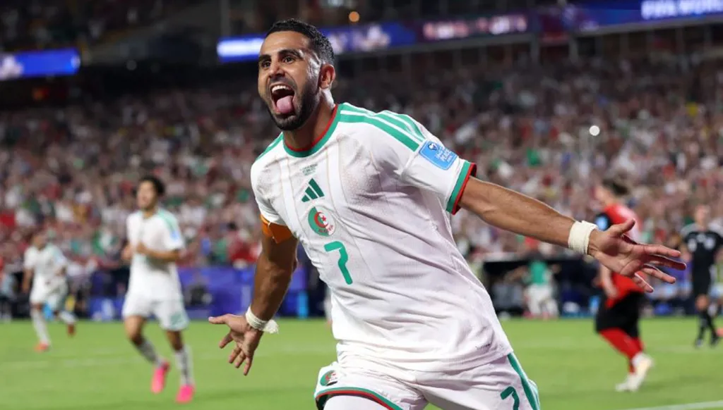 الجزائر إلى دور الـ32 لكأس العالم 2026