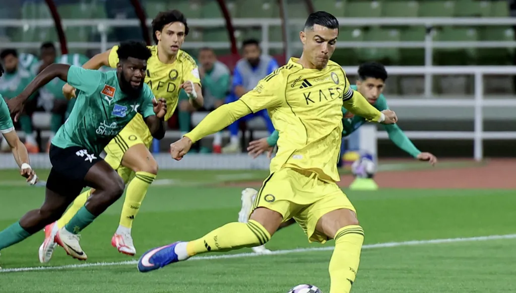 بعد الخطوة الكبيرة... رسالة من كريستيانو رونالدو إلى ألميريا