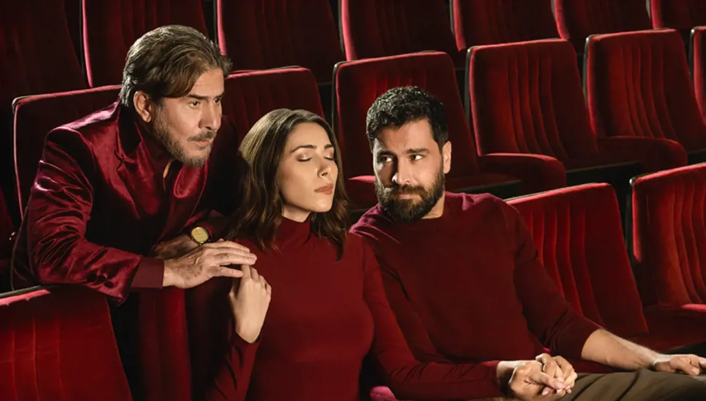 دانييلا رحمة ومعتصم النهار يحتفلان بعيد ميلاد عابد فهد في كواليس "نفس" (فيديو)