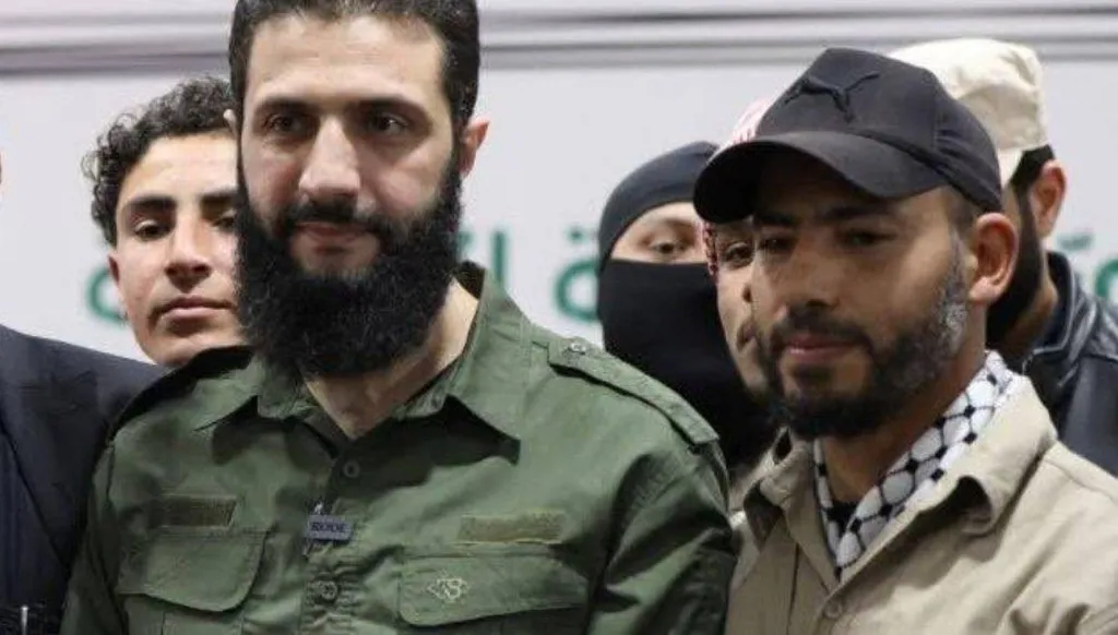 اعتقال قياديَين فلسطينيَين في "هيئة تحرير الشام": تنفيذ لشروط ترامب أم خلافات داخلية؟