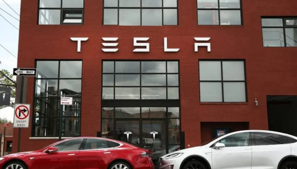 تسلا تسجل هوامش ربح تفوق التوقعات