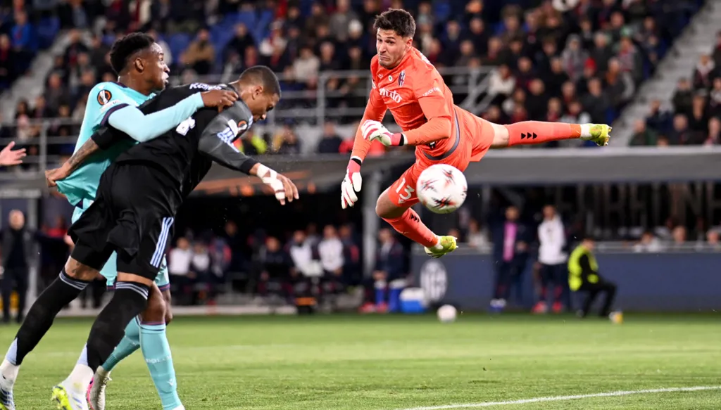 ليالي "يوروبا ليغ"... المتعة الغائبة في ظلال "الكبار"