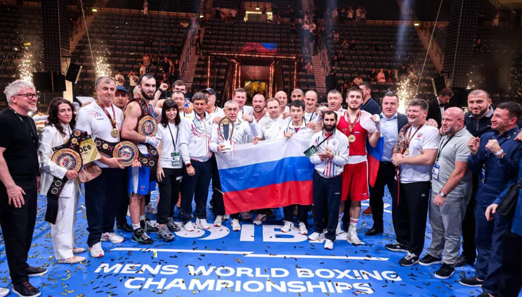 روسيا تتصدر قائمة الميداليات في ختام بطولة العالم للملاكمة بدبي