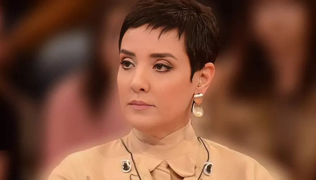 "المنتقدة البارزة للرئيس"... تونس تطلق المحامية سنية الدهماني