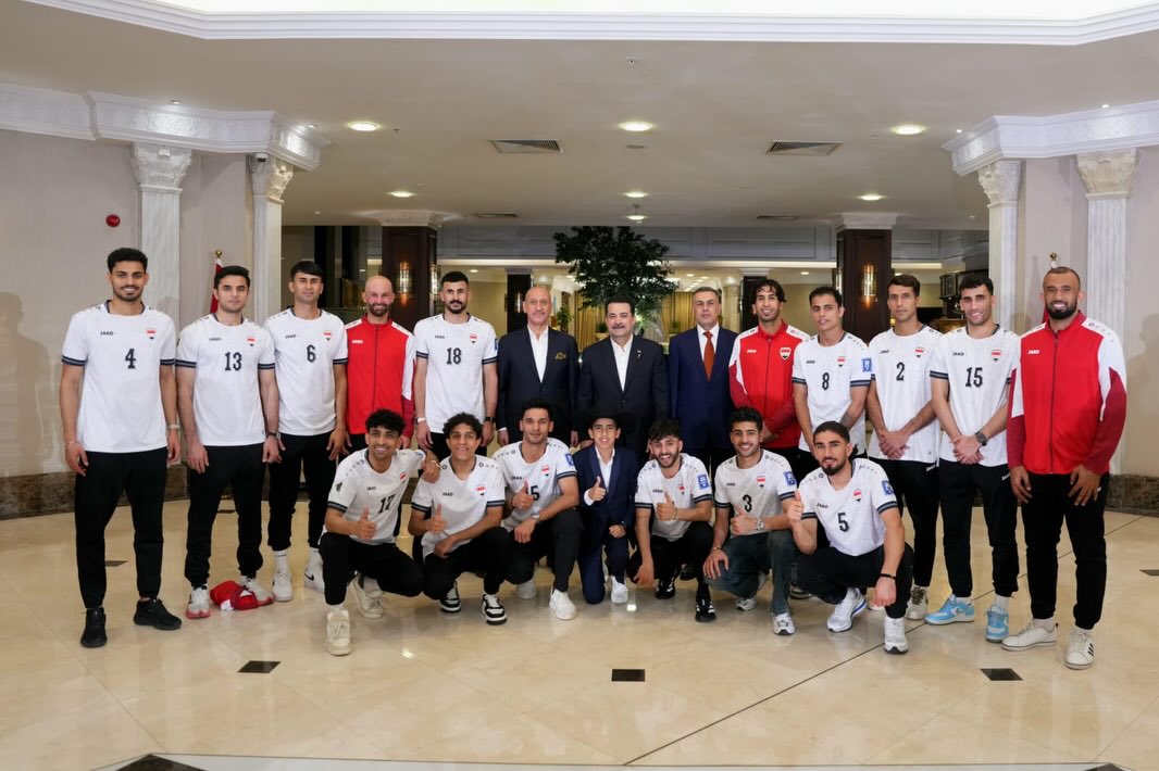 من استقبال رئيس الوزراء العراقي لطاقم المنتخب في بغداد. (إنستغرام)