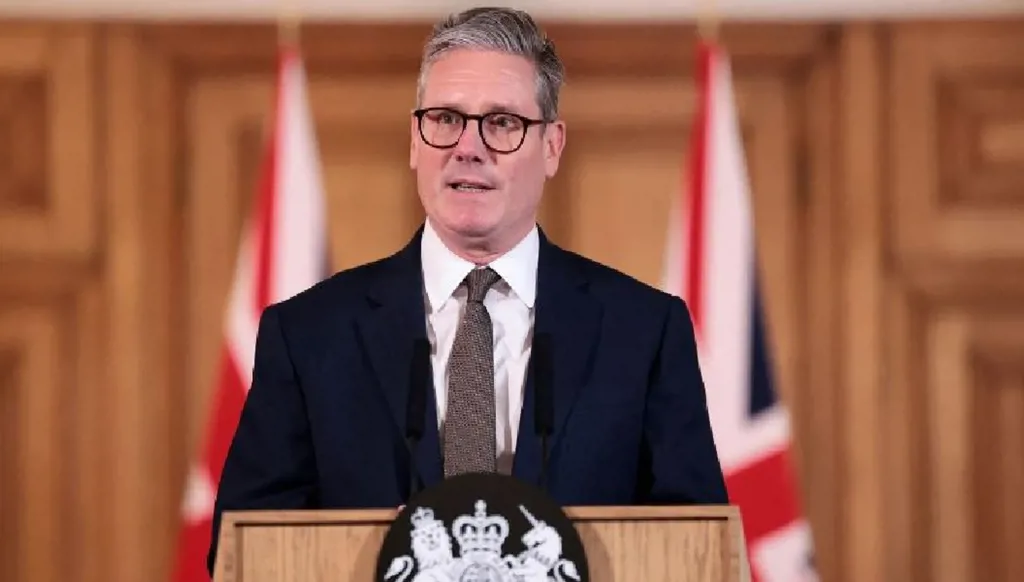 بريطانيا ستنشر حاملة طائرات في المنطقة القطبية الشمالية