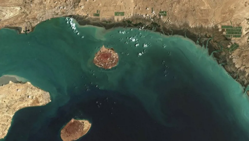 نفط العرب وخطر إعلاق مضيق هرمز: 3 سيناريوات لارتباك الأسواق!