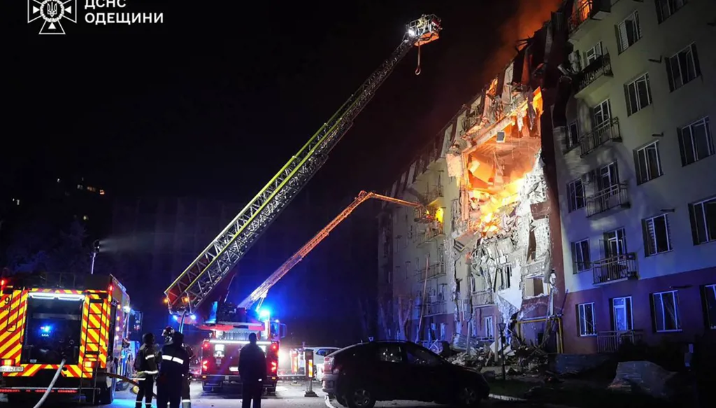 هجمات متبادلة بين أوكرانيا وروسيا توقع قتلى وجرحى