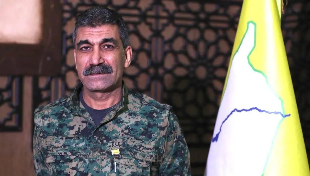 تعيين قائد عسكري كردي معاوناً لوزير الدّفاع السّوري