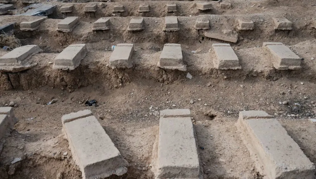 المفقودون في سوريا: نهاية الطريق مقابر جماعية!