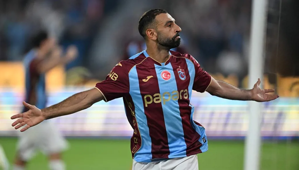 محمد صلاح يواصل غزو تركيا... مطربة شهيرة تحتفي به بأغنية خاصة