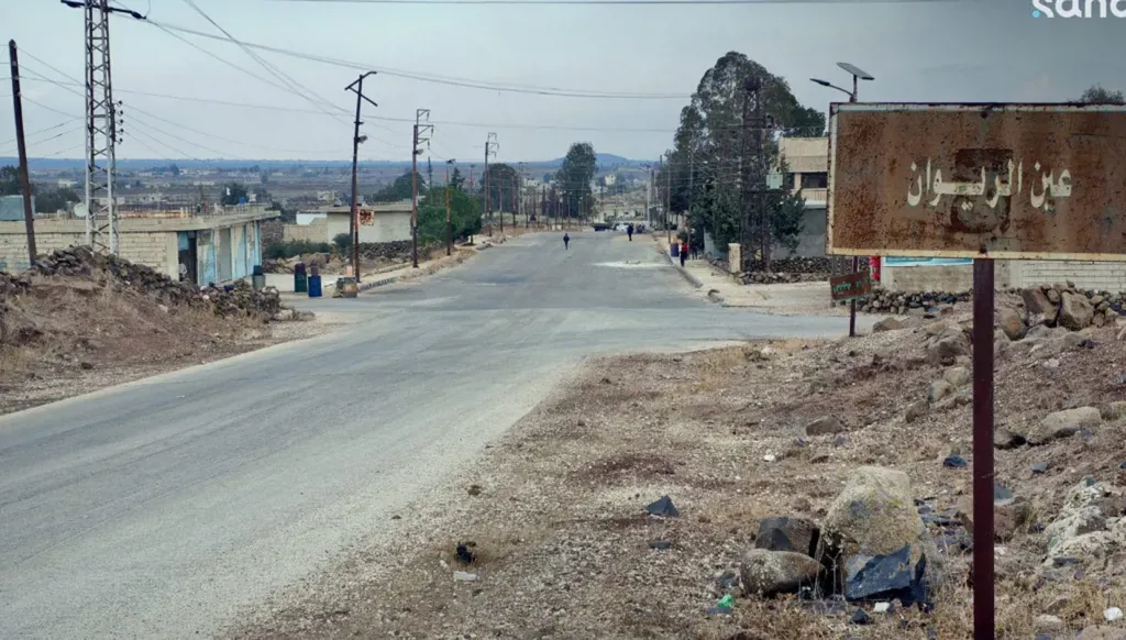 Israeli Forces raid Ain al-Zouan village in southern Quneitra amid heightened tensions