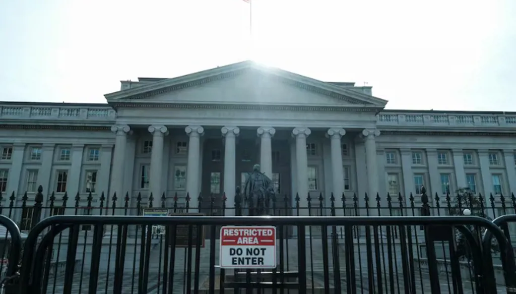 "واشنطن بوست": الحكومة الصينية تخترق مكتب العقوبات التابع للخزانة الأميركية